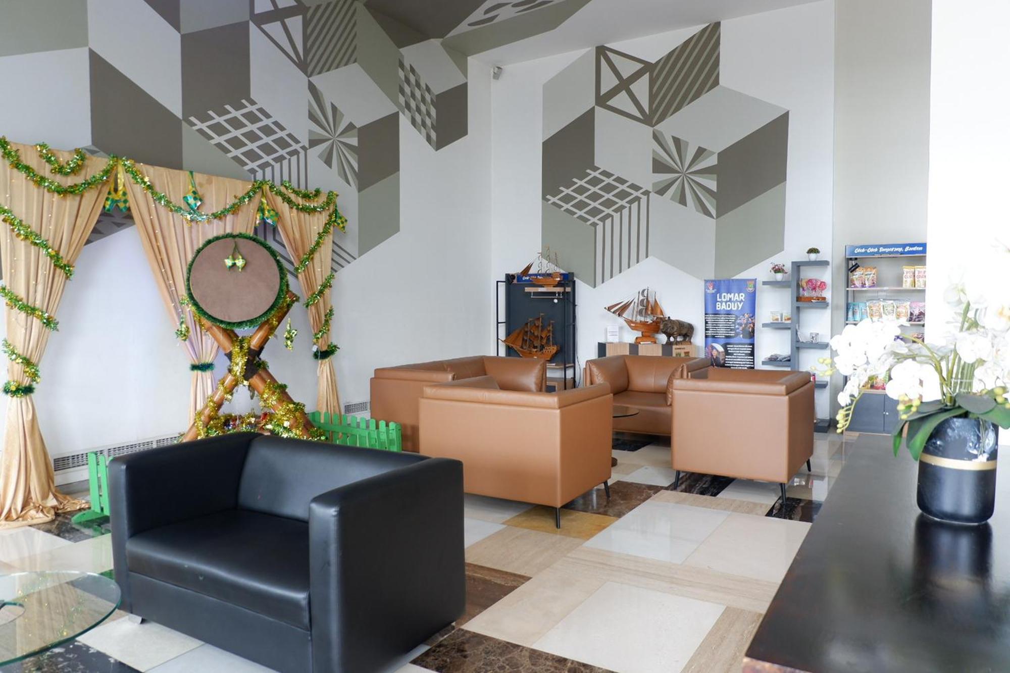 Lemo Hotel Serpong Τάνγκερανγκ Εξωτερικό φωτογραφία